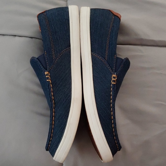 Levi's Slip on casual shoes - Picture 5 of 6